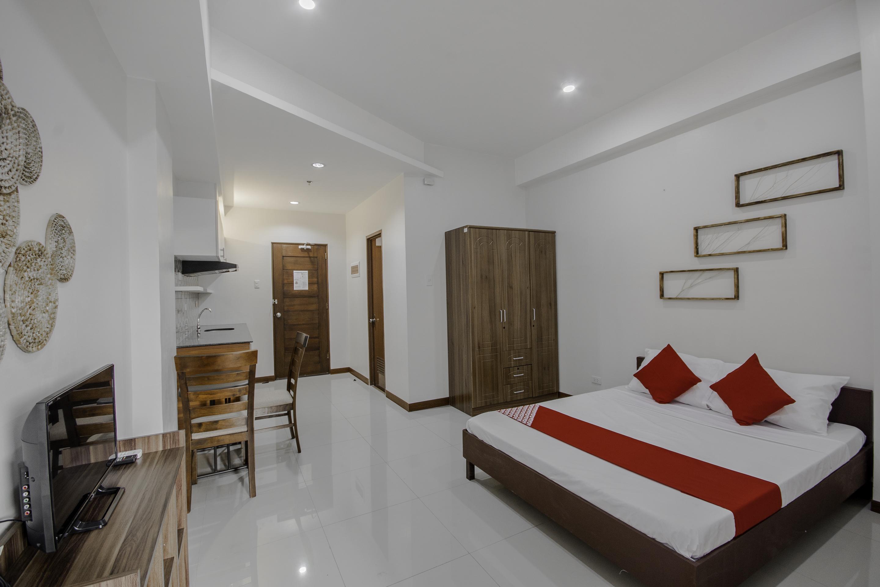 Cornerstone Manor Inn Talamban Viejo Ngoại thất bức ảnh